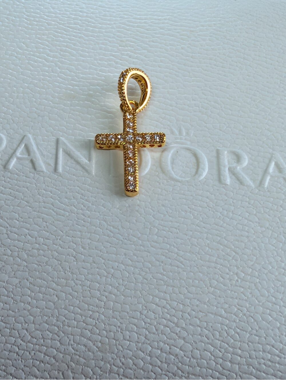 Pandora ALE charm cross